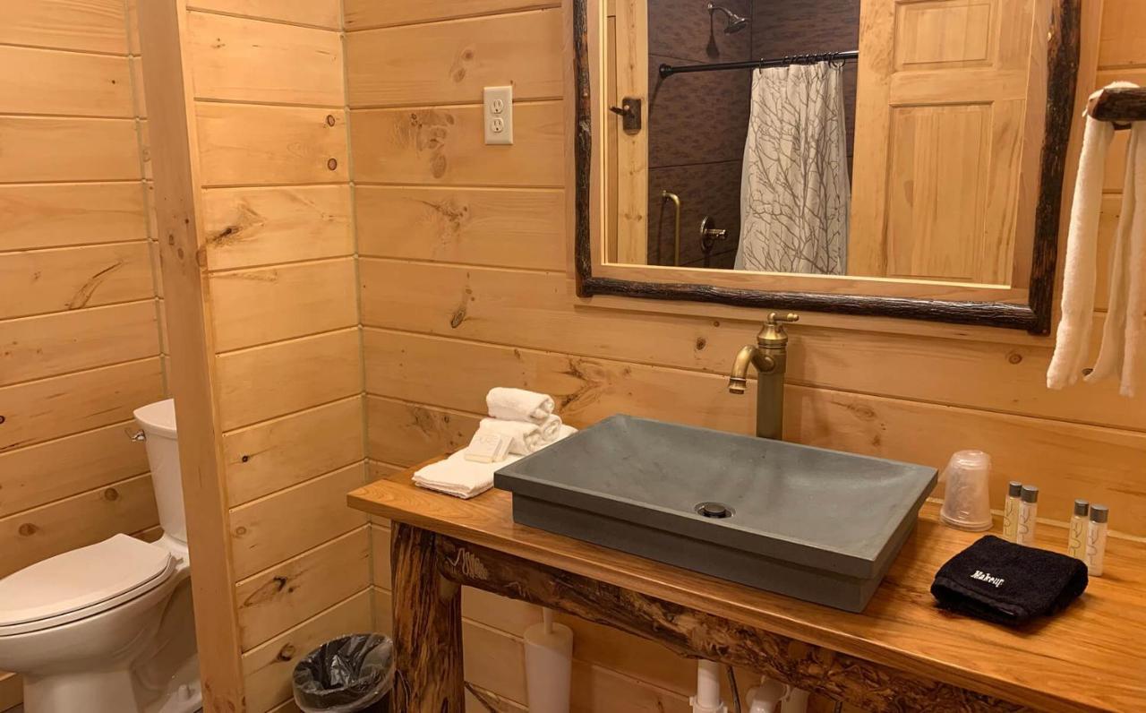 ברלין Briarwood Cabin By Amish Country Lodging מראה חיצוני תמונה